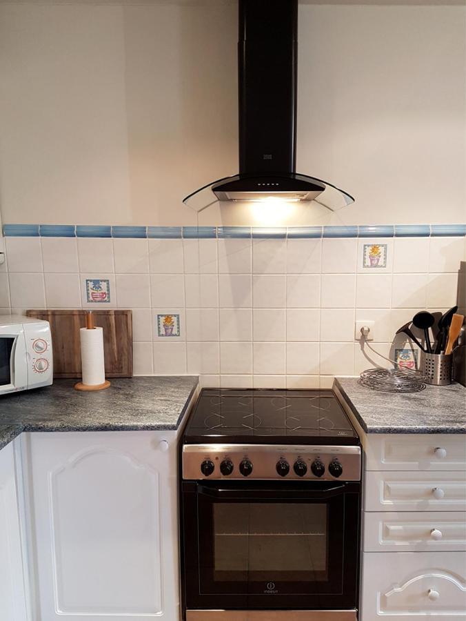 Stone Cottage With Modern Cosy Interior Near To Josselin Perfect Retreat For Writers Or Star Gazers Guégon Extérieur photo